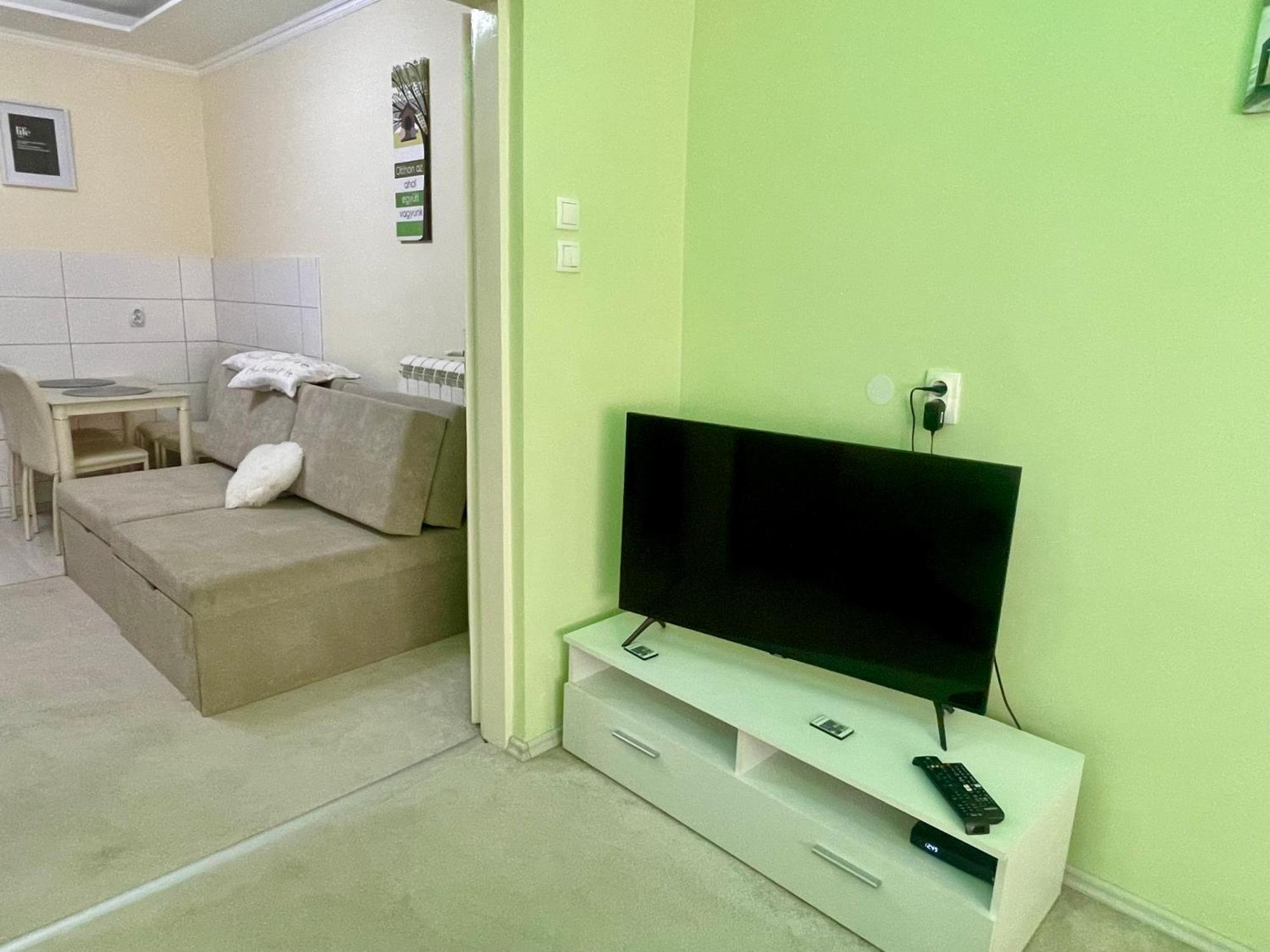 Belien Apartman Mako Exterior photo