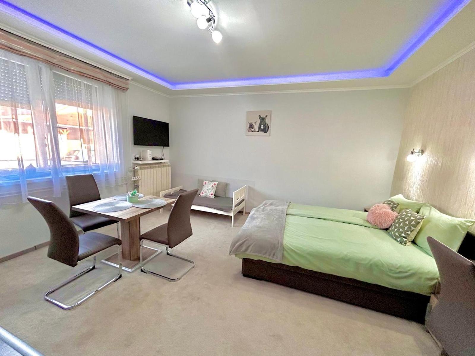 Belien Apartman Mako Exterior photo