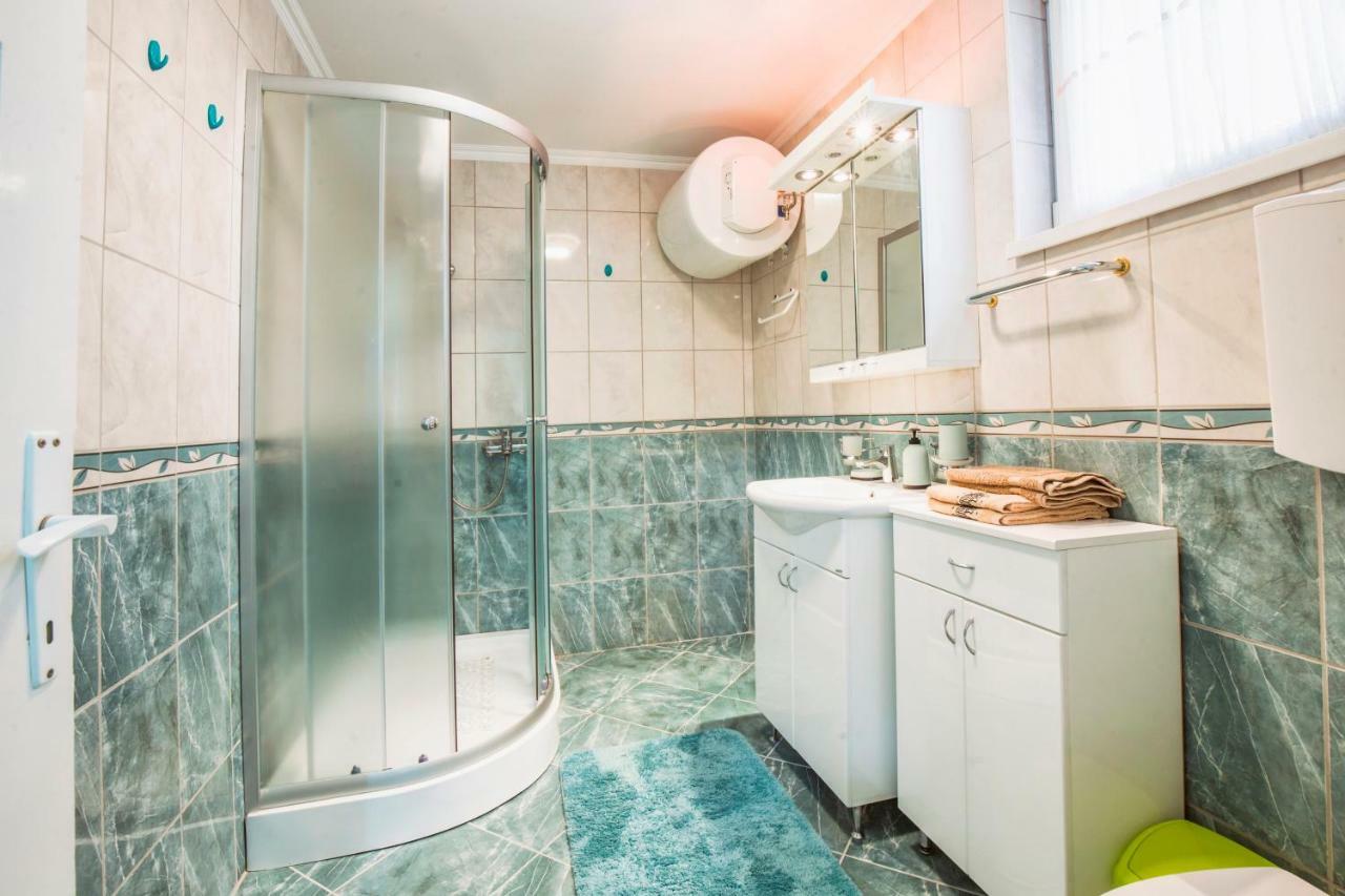 Belien Apartman Mako Exterior photo
